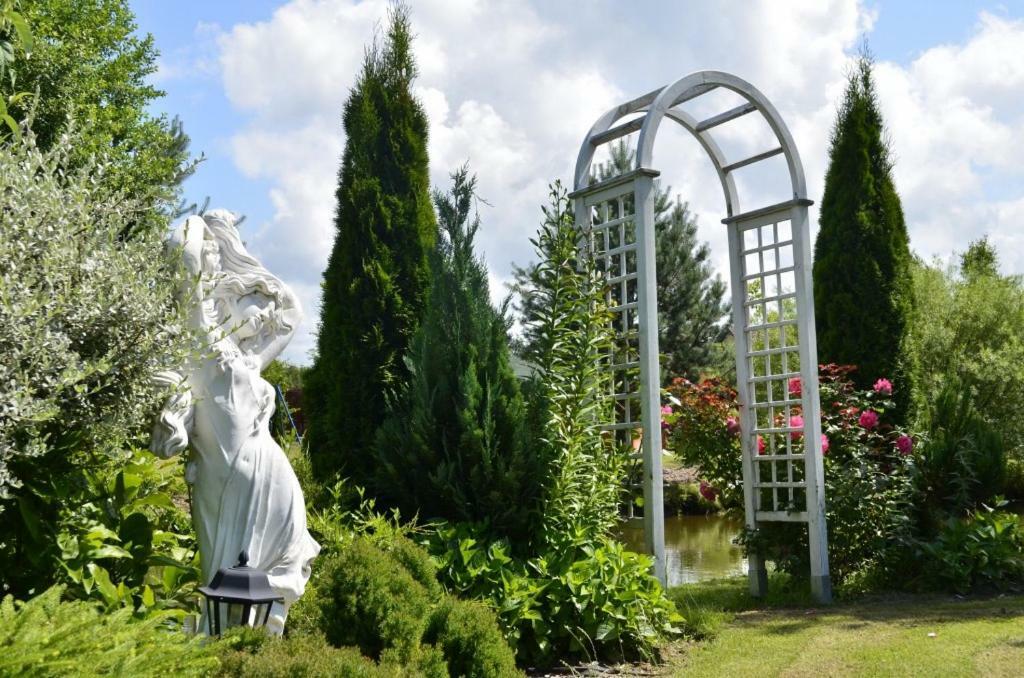 Willa Leśny Dworek Ujście-Darłowskie Zewnętrze zdjęcie